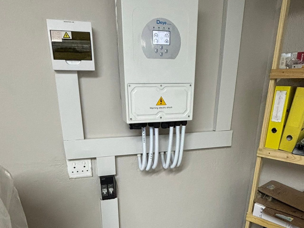 Deye inverter and its distribution board, neatly mounted with trunking